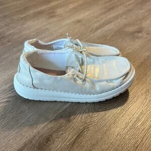 Hey Dude Girls Wendy Metallic Shine Shoes Gold Size 3